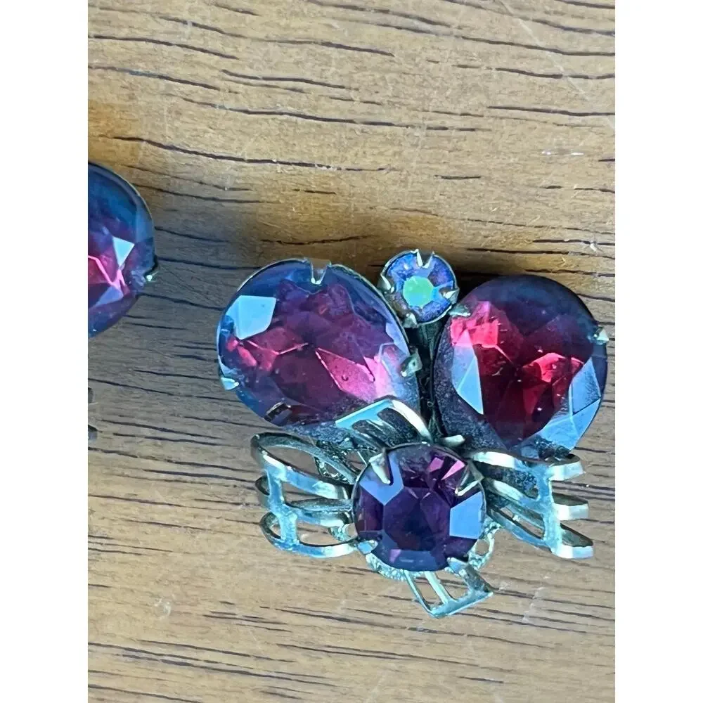 VTG Amethyst Toned & Auora Borealis Rhinestone Clip One Earrings MCM